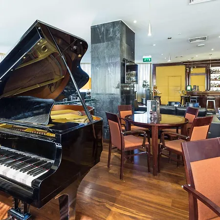 מלון Radisson Blu