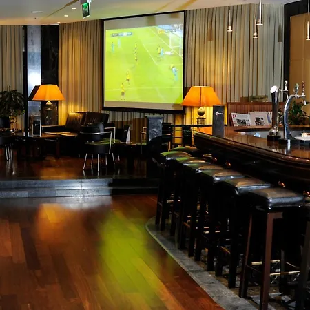 מלון Radisson Blu 4*