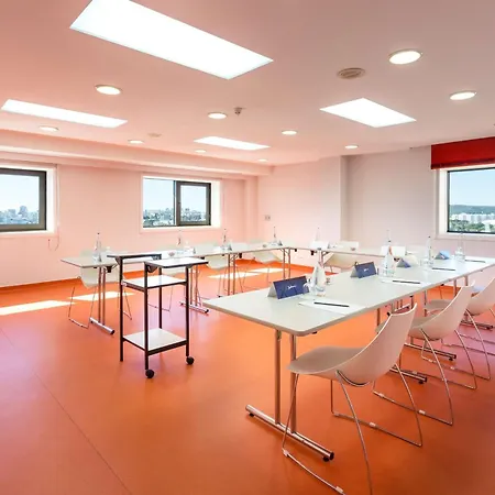 Radisson Blu Hotel 4*